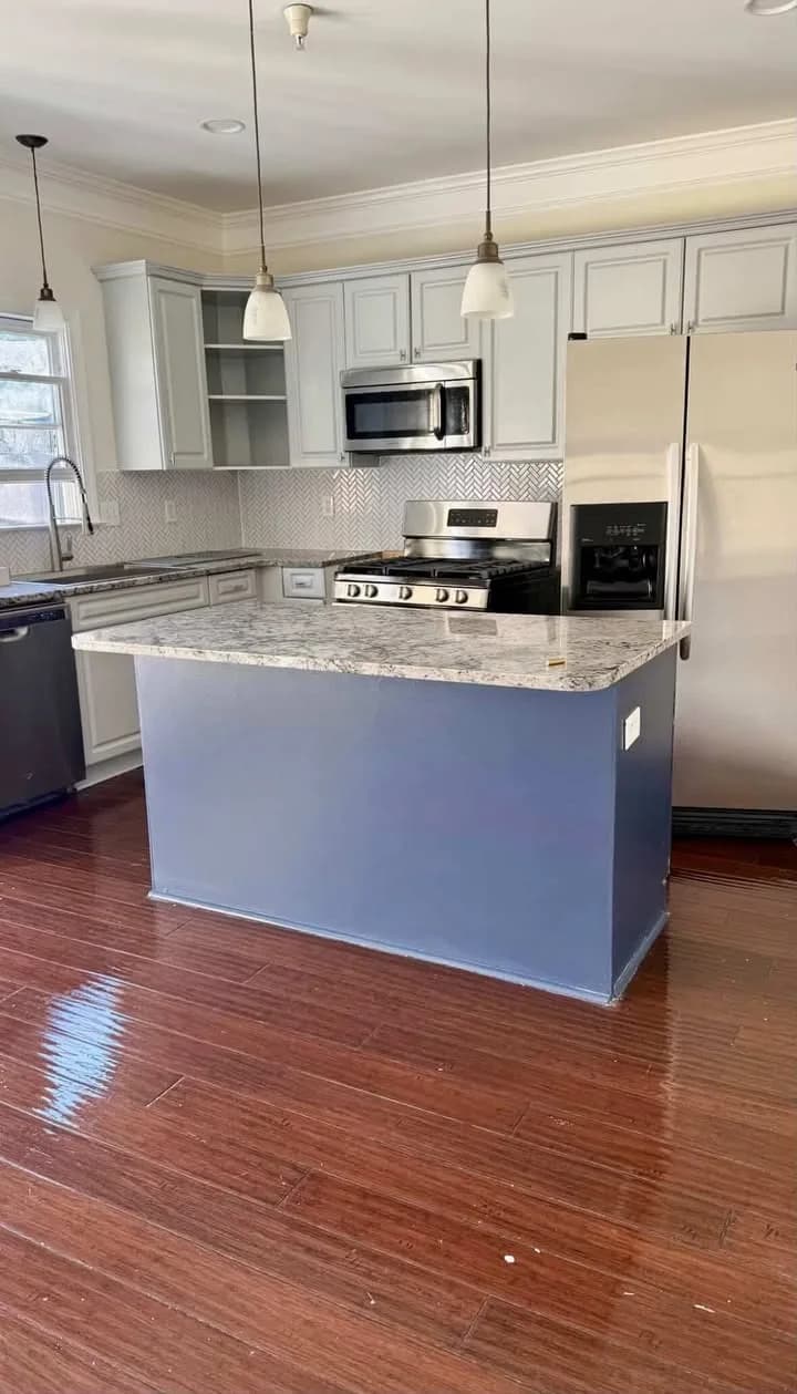 Post-construction kitchen cleaned by Pristine Cleaning Gurus Jacksonville FL